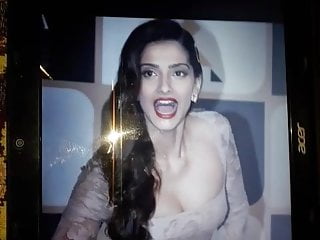 Sonam Kapoor Cum Tribute